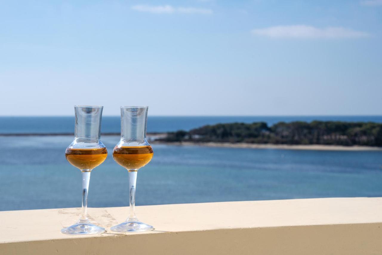 Hotel Falli Porto Cesareo Exterior photo