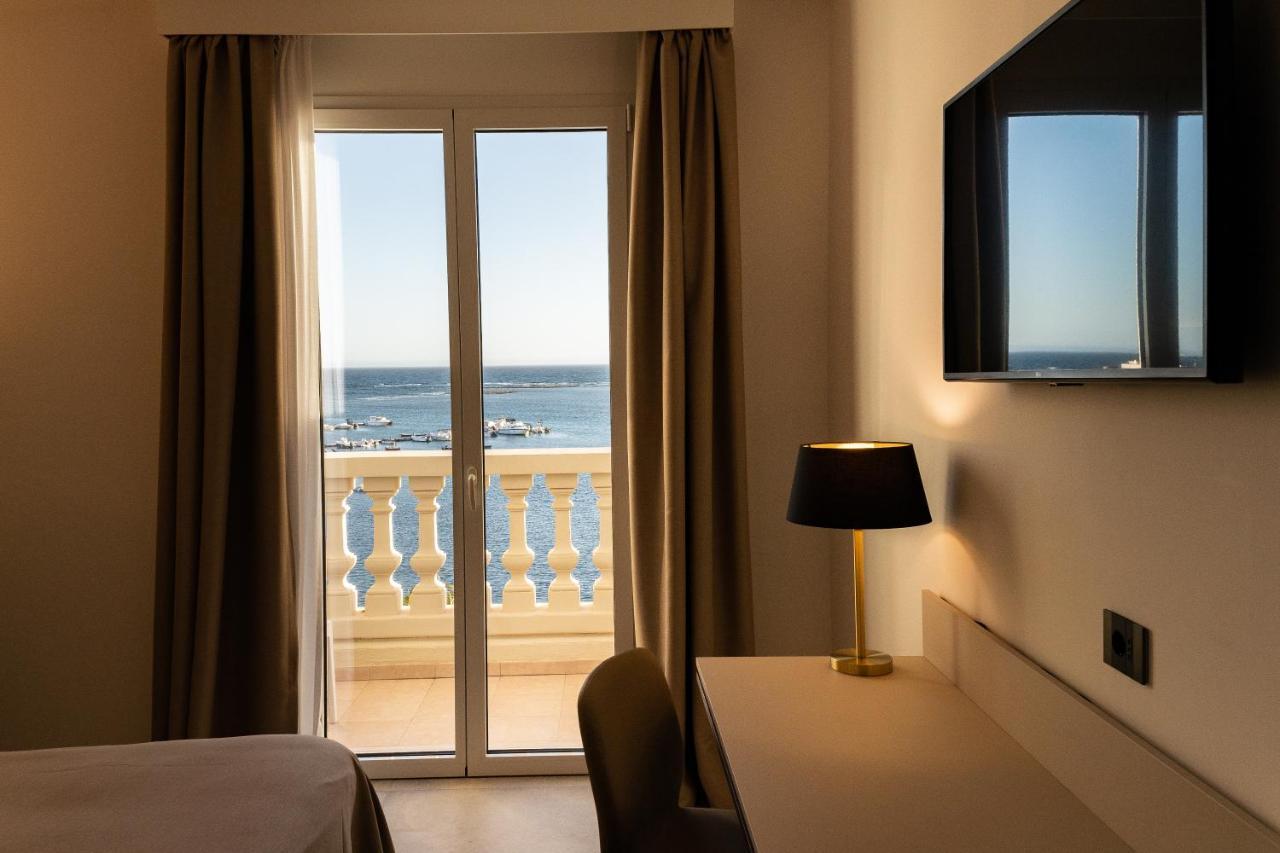 Hotel Falli Porto Cesareo Exterior photo